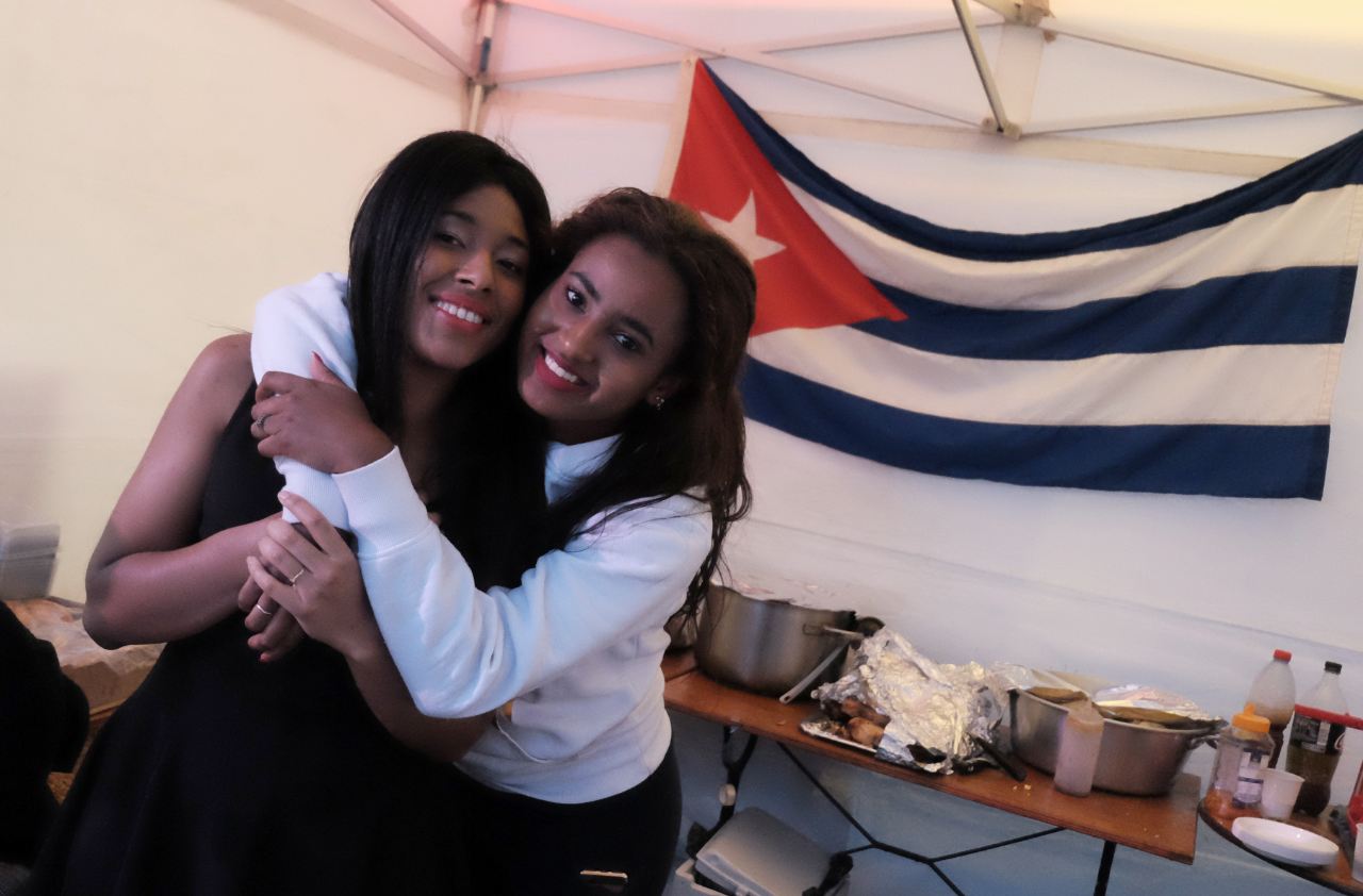 Juliette et Yadhira pure sourires cubanos