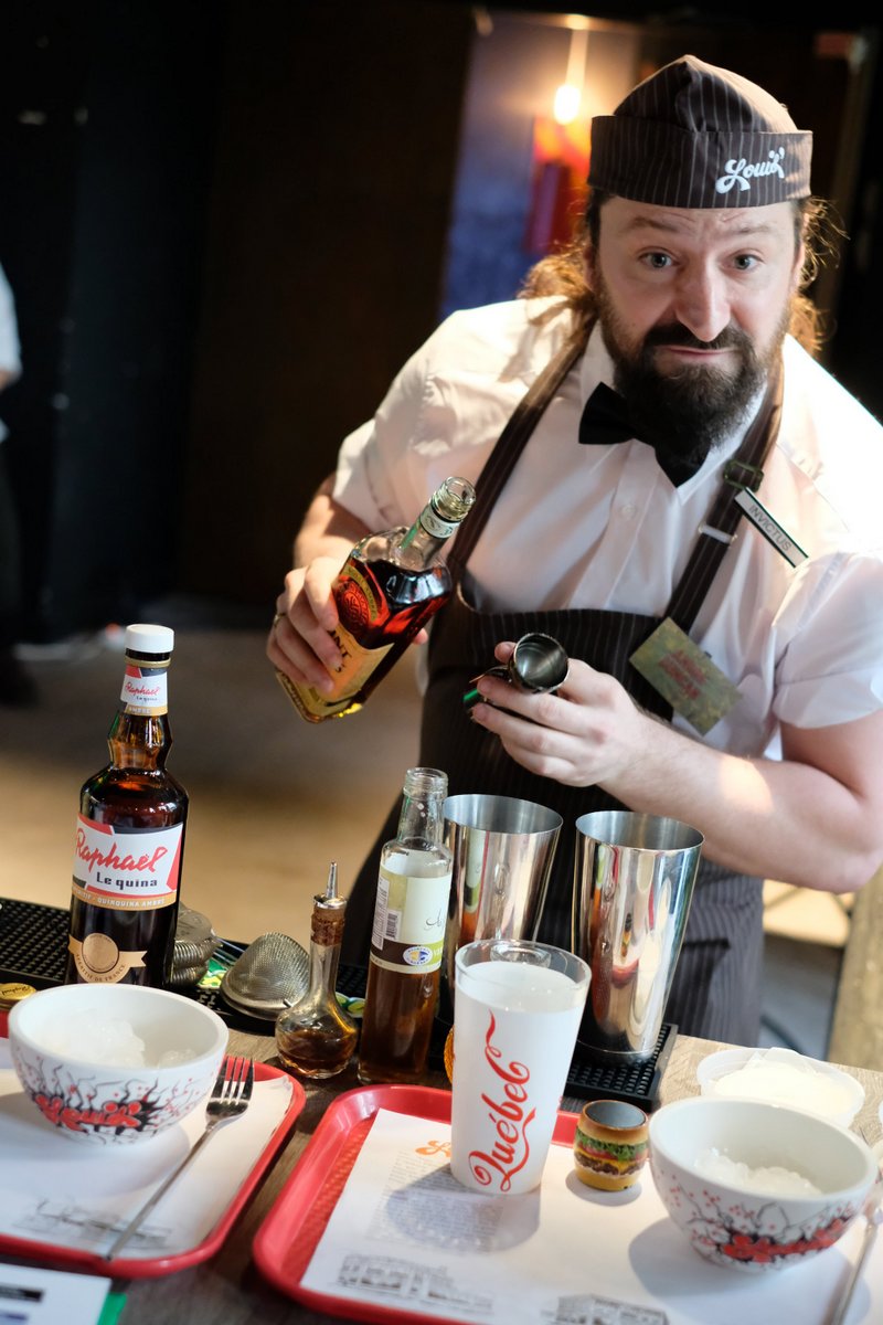 Duncan vient du Québec pour la Bar Tender Society