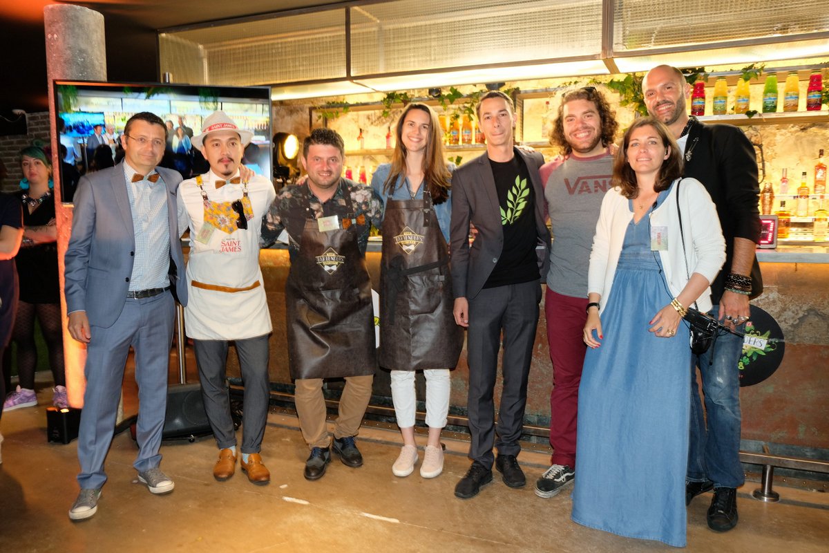 Et voila les 5 : Marius, Angeline, Thomas, Anthony et Veuq venu du Vietnam