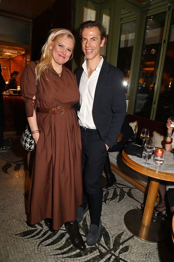 Au Vesper Room Anna Sherbinina siamoise avec Renaud Francois