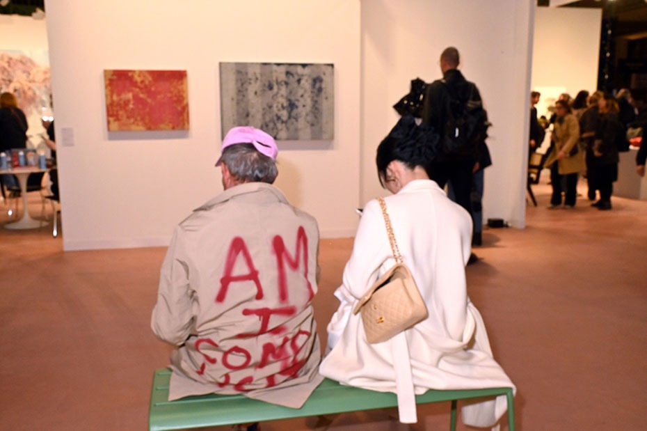 Damned Le  taggueur fou a encore frappé !