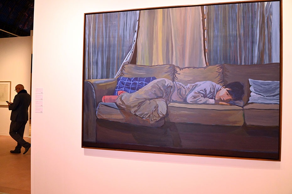 "Air BnB" by Claire Tabouret chez Perrotin: une pub pour RZZZ Dunlopillo ?