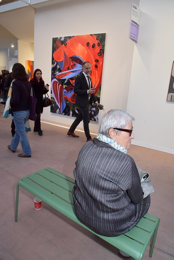 Ici on peut s'asseoir et attendre Art Basel 2027
