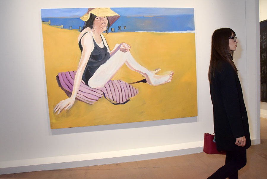 Basel Plage: un auto portrait par Chantal Joffe