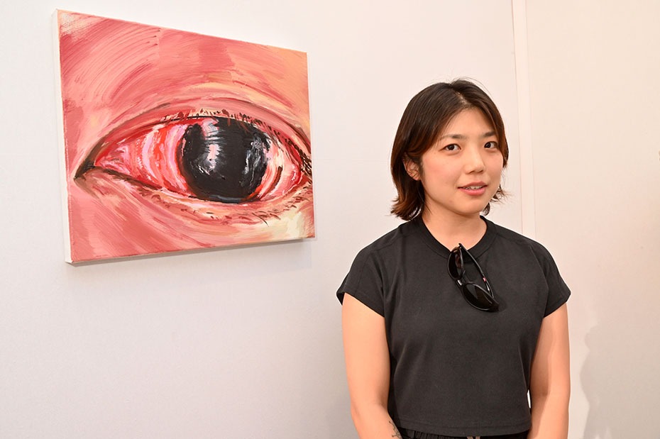L'oeil était au fond de  l'expo regardait Eunsae Lee
