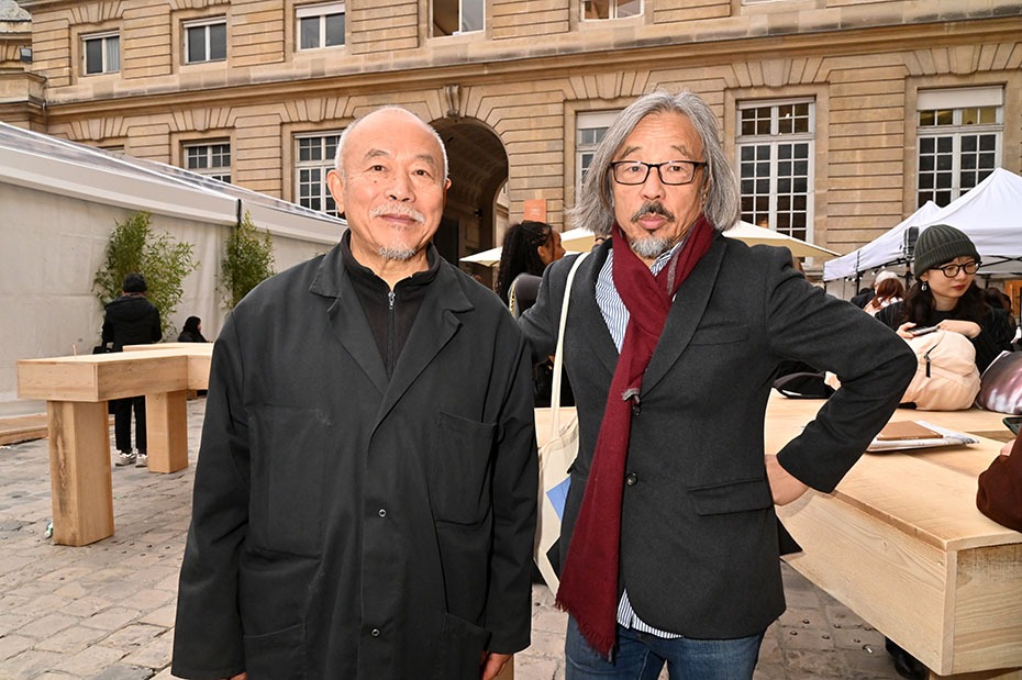 Le sculpteur Wang Keping, et le peintre Huang Rui des recapéss de la Revolution culturelle et membres des Xing Xing (Les Etoiles) montantes