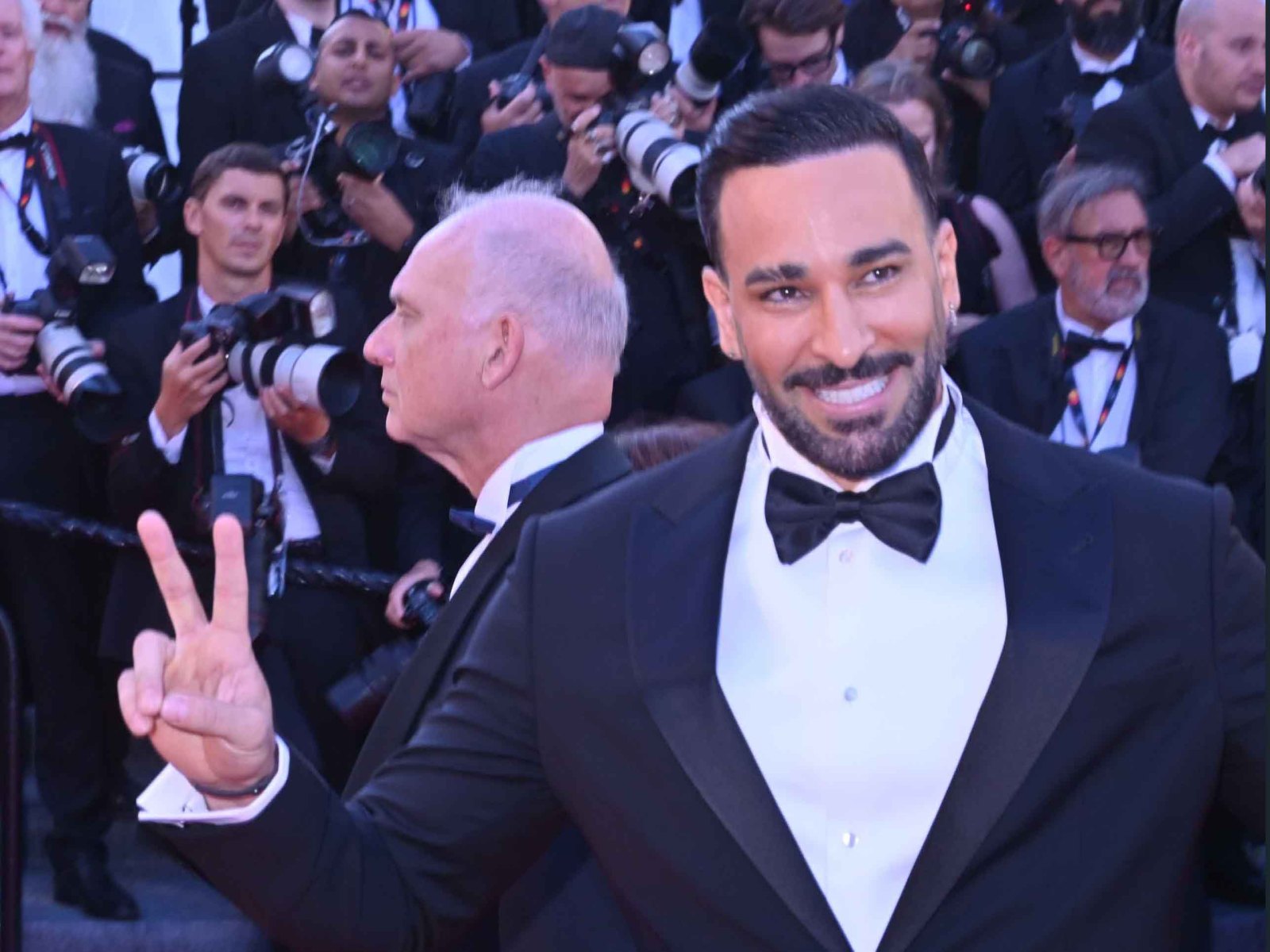 Rami Adil a marqué 2-0 sur le red carpet !