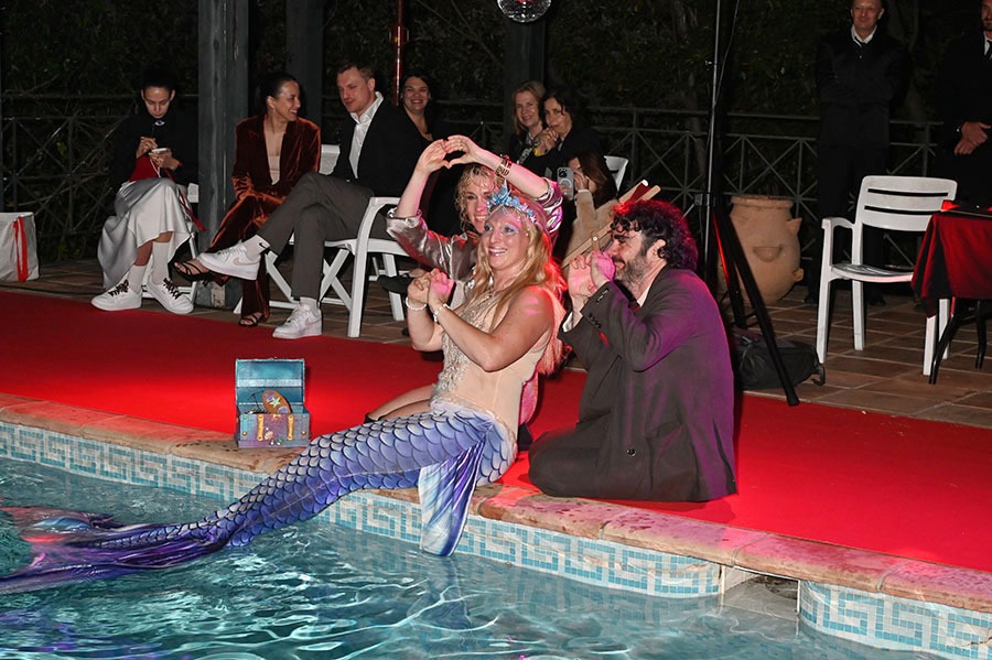 Titanic Ocean’s realisatrice Konstantina Kotzamani, La sirene et un invité