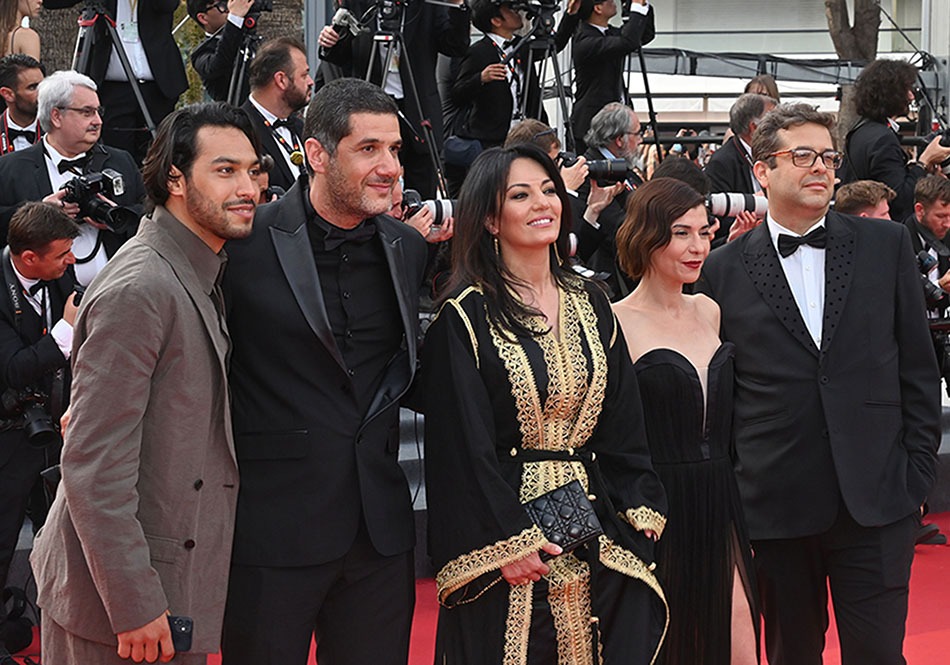 C'est une montée de marches tiers mondialiste avec la real Maryam Touzani avec son equipe Ayoub Missioui et Lubna Azabal
