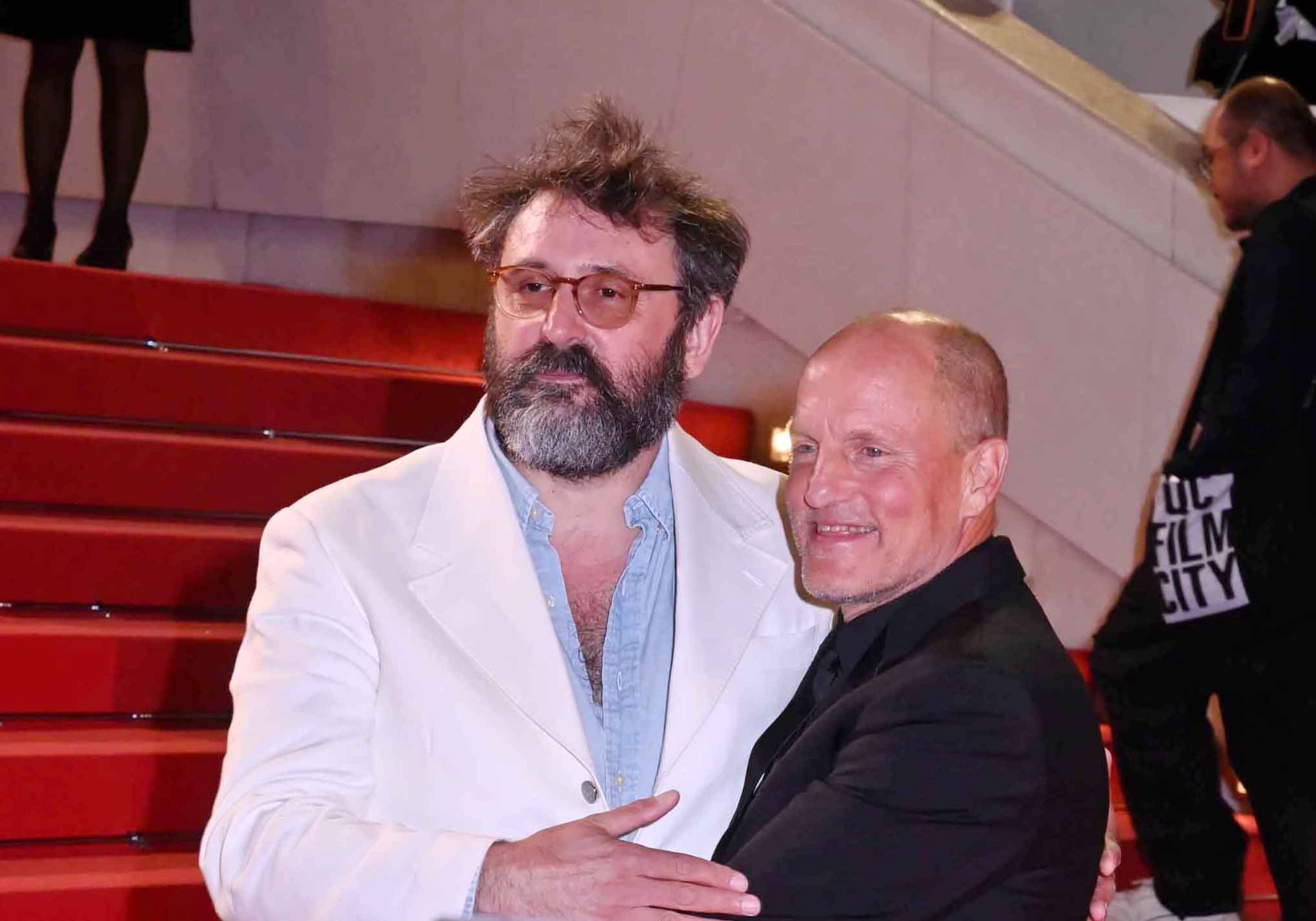 FULL PHIL Quentin Dupieux et Woody Harrelson sont tous deux des Born To Kill !