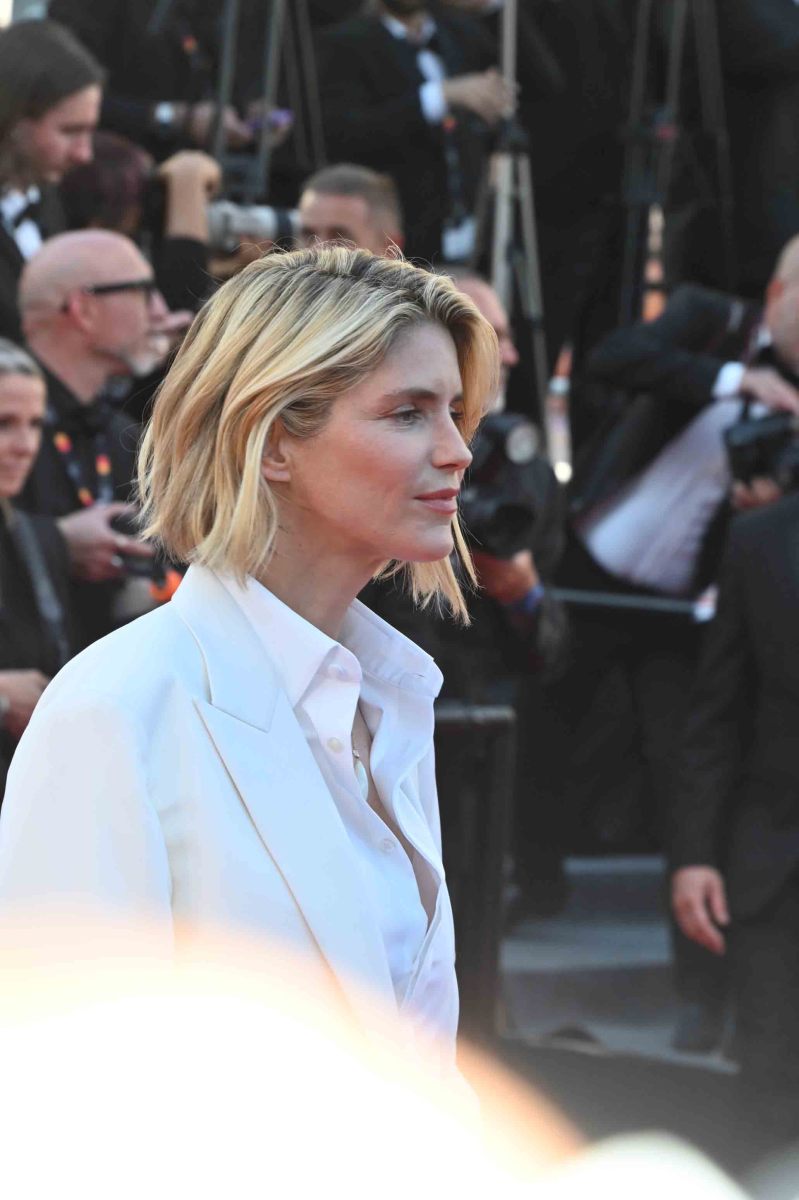 Alice Taglioni vue au téléscope