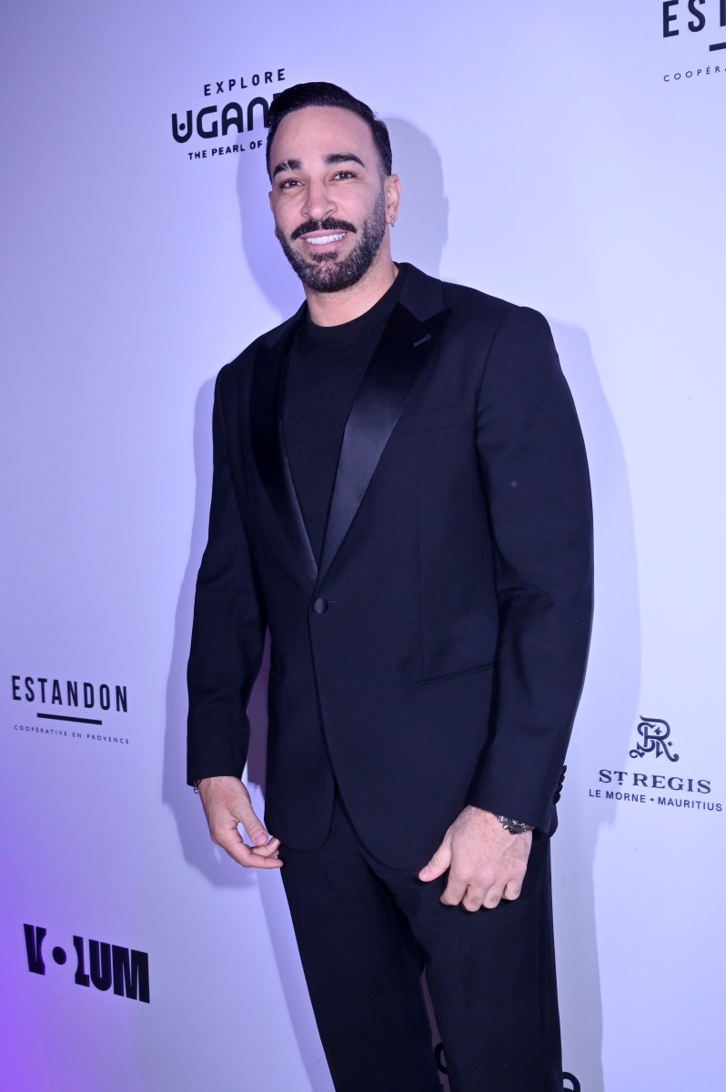 AKILI PARTY Mais c'est Adil Rami !!