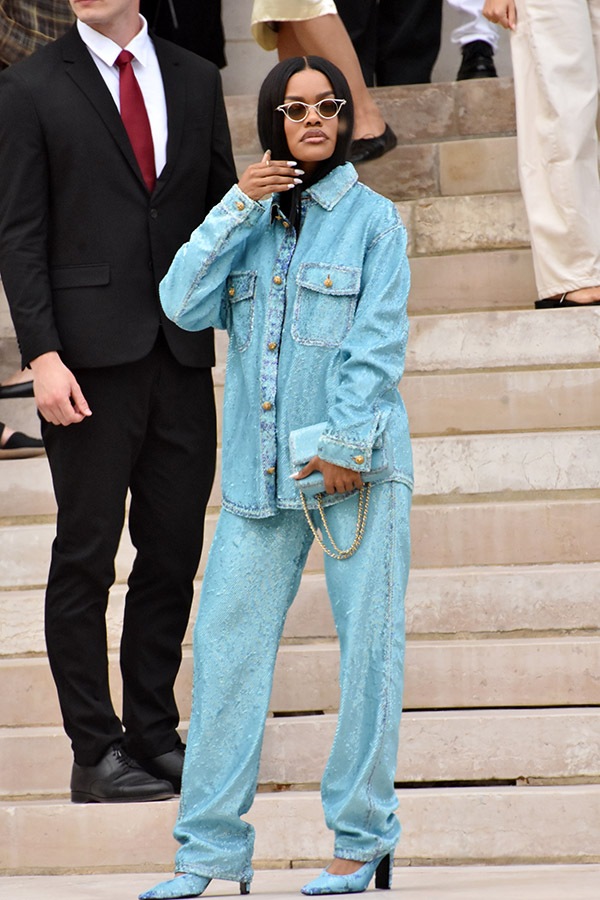 L'actrice Teyana Taylor (RIP, One Battle After Another) voit la vie en bleue