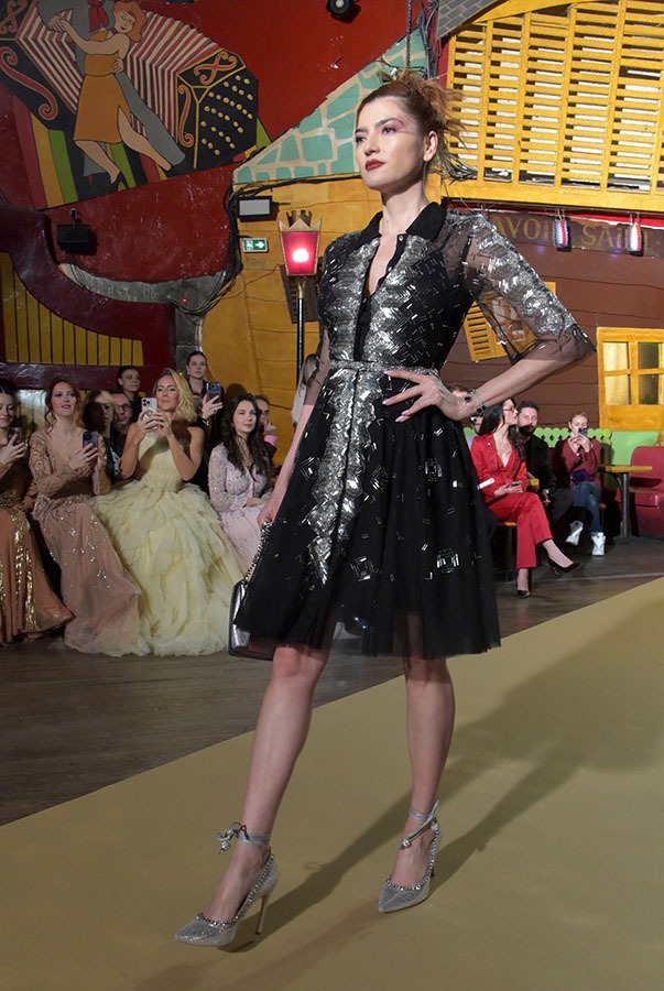 Une veuve joyeuse par Guillarmé!