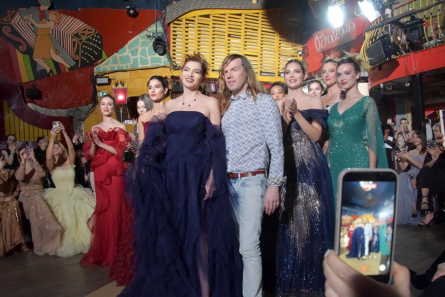 Toutes las caméras du monde sont venues pour immortaliser l'event !!