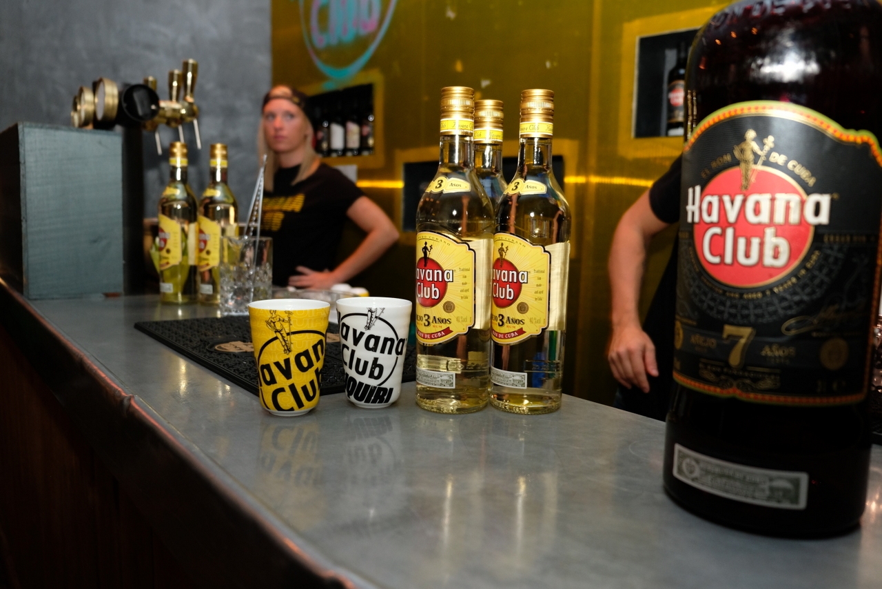 La creation des verres a Daiquiri Havana Club ( avec moderation)