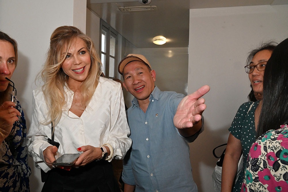 Dan Hoo fait la promo de Laulau (Ca rime)