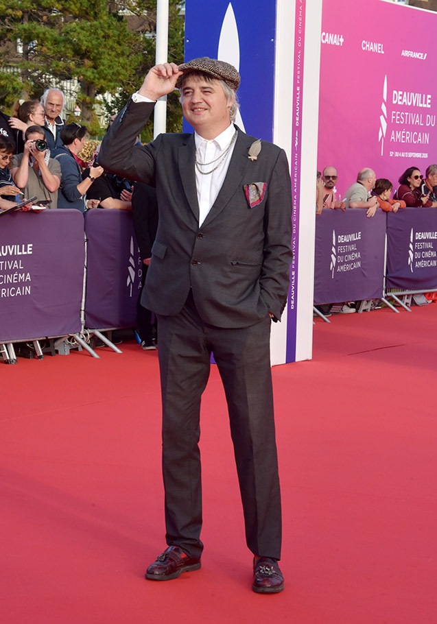 Bunker Première Pete Doherty soulève sa casquette ca va barder