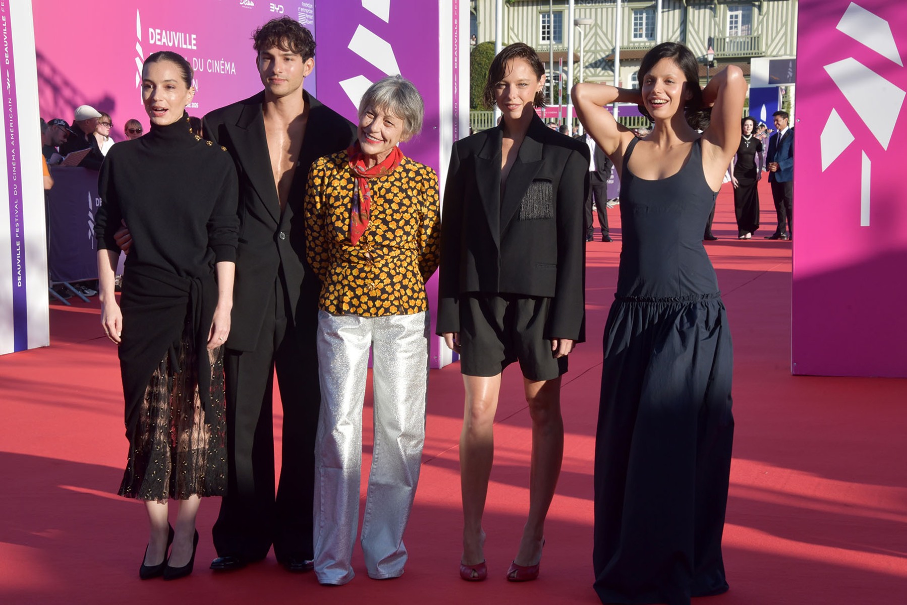 La Bande à Lio : Manon Clavel, Sayyidel Alami, Marion Barbeau and Noée Abita