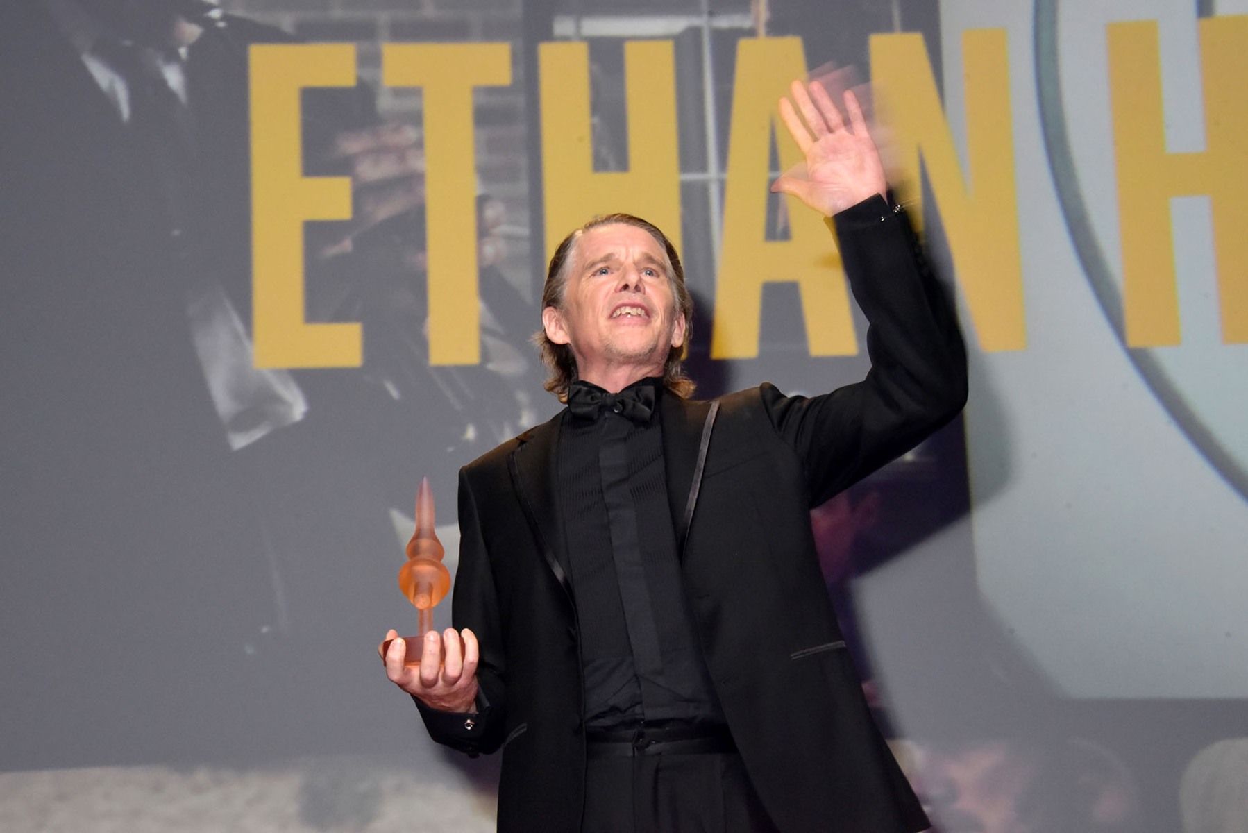 Ethan Hawke porté aux nues !