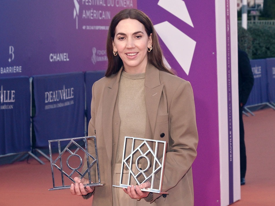 Gina Gammell et ses deux prix pour "War Pony"