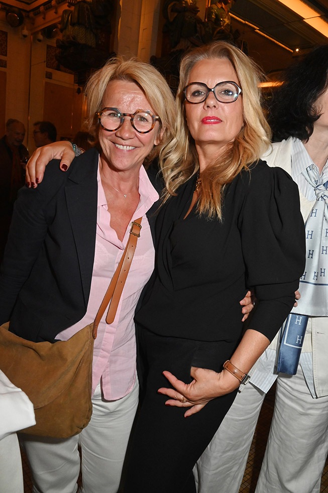 Arianne Massenet et Carole Fernandez qui se ressemble s'assemble
