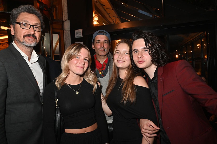 La bande à Coiffirst (Carla, Emma et Lucas) chouchoutée par David Foenkinos et Yan Ceh SVP!