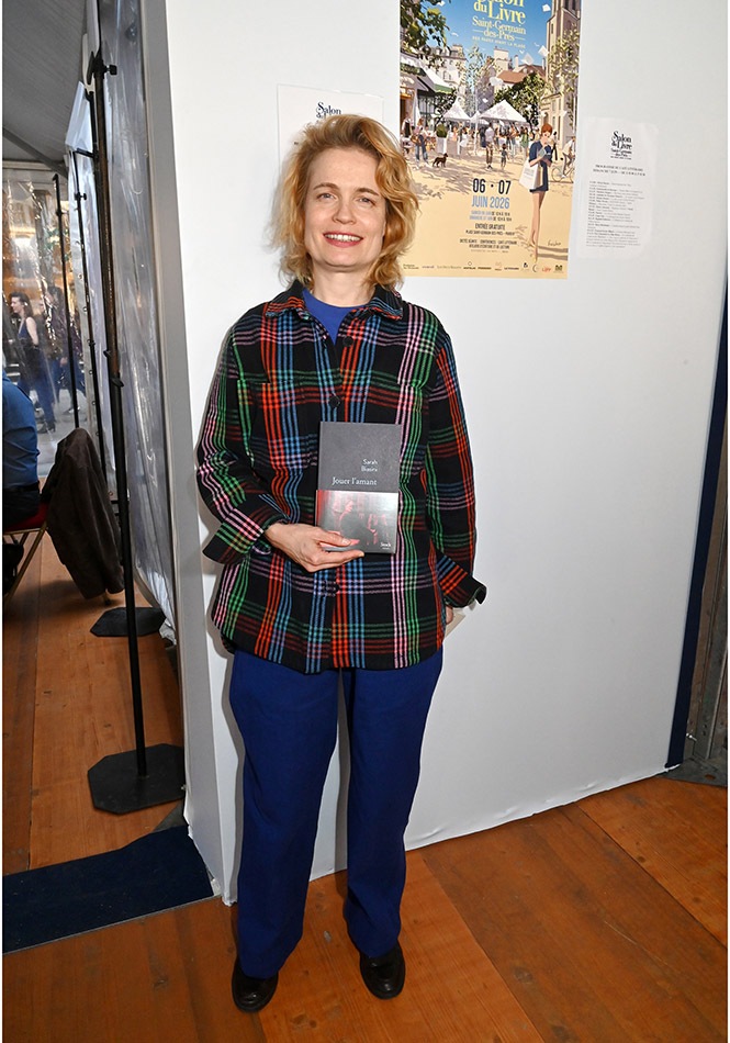 "Jouer L'Amant" Mais Sarah Biasani se tiendra à Carreaux Au Salon du Livre St Germain