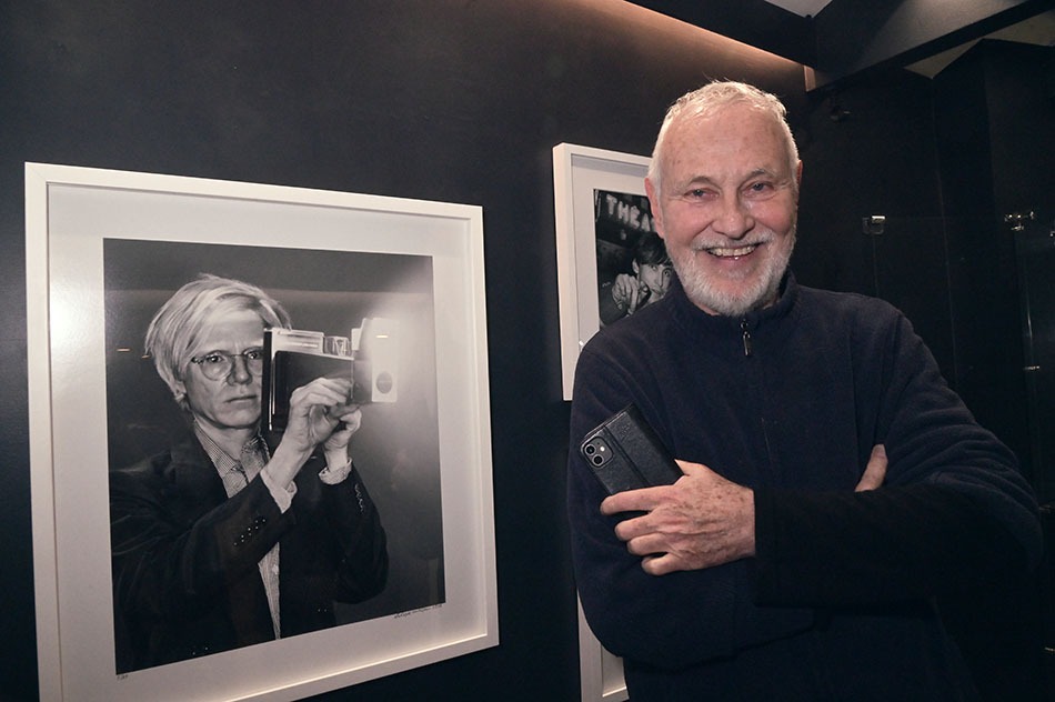 Philippe Morillon s'est fait tirer le portrait au Polaroid SX70 king size par Andy Warhol