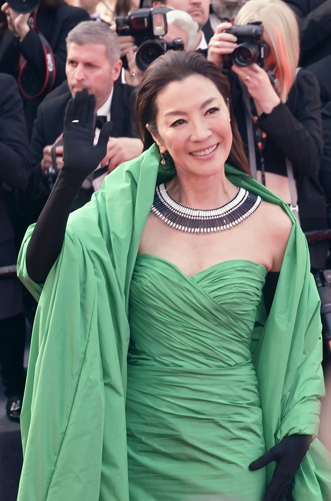 Michelle Yeoh en vert d'Oh