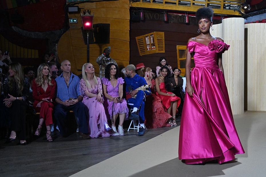nos pipoles sont babas devant ce modele Fuchsia