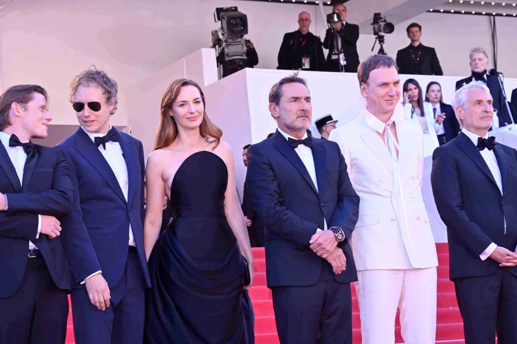 FILM MOULIN La descente on y reconnait Louise Bourgoin et Pierre Lelouche