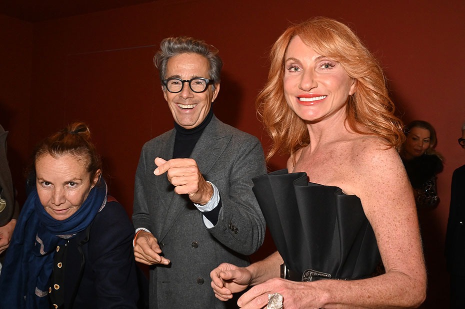 Vincent Darré Affleloute entre deux invitées