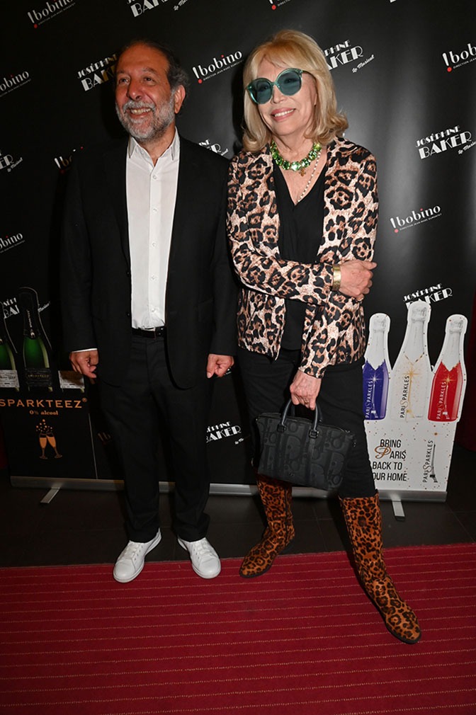 Le metteur en scene Producteur Jean Pierre Hadida aimerait faire un show avec Amanda Lear dans le role d'Edith Piaf