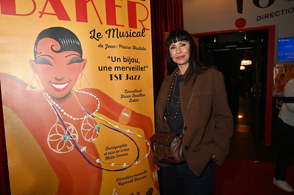 Mathilda May fait son retour elle apparut la 1ere fois à l'écran dans "Life Force" de Tobe Hopper (Massacre à la tronconneuse" en époustouflante Space vampire nue !!
