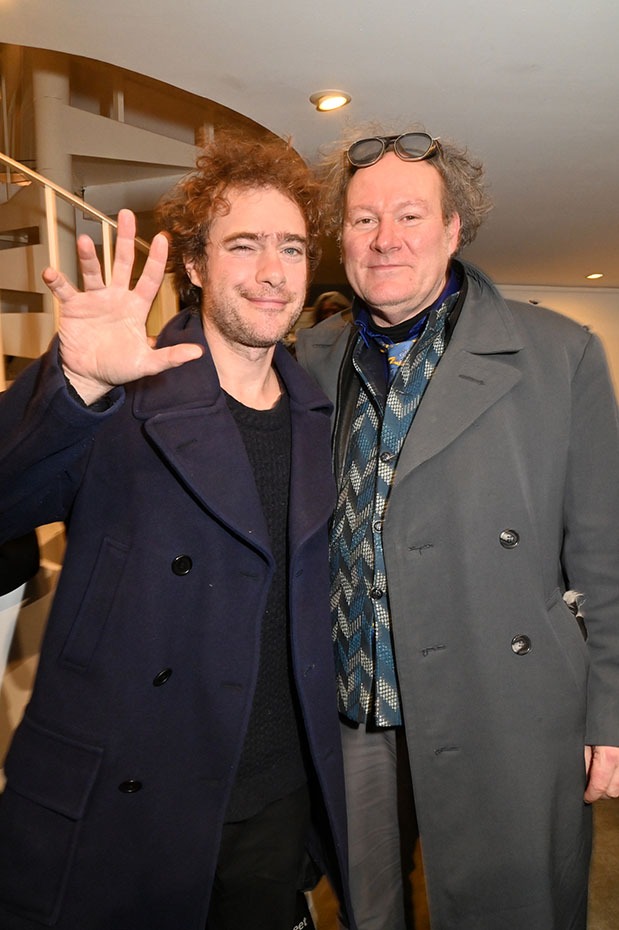 Theophile Arcelin ici avec Yann Tomas me dit bonjour en onomaintopée litteraire