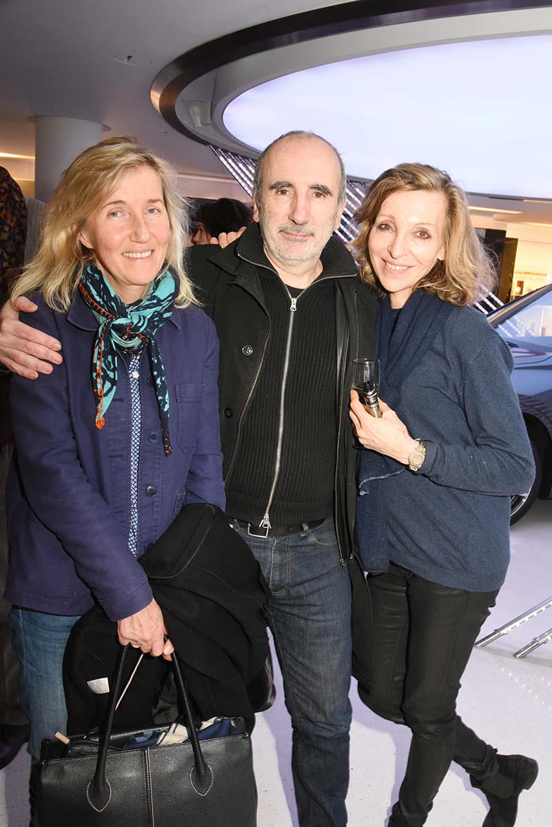 Avec Emmanuelle de Boysson Sylvie Harel est venue avec son mari Philippe et Marcelline dans son doggy bag