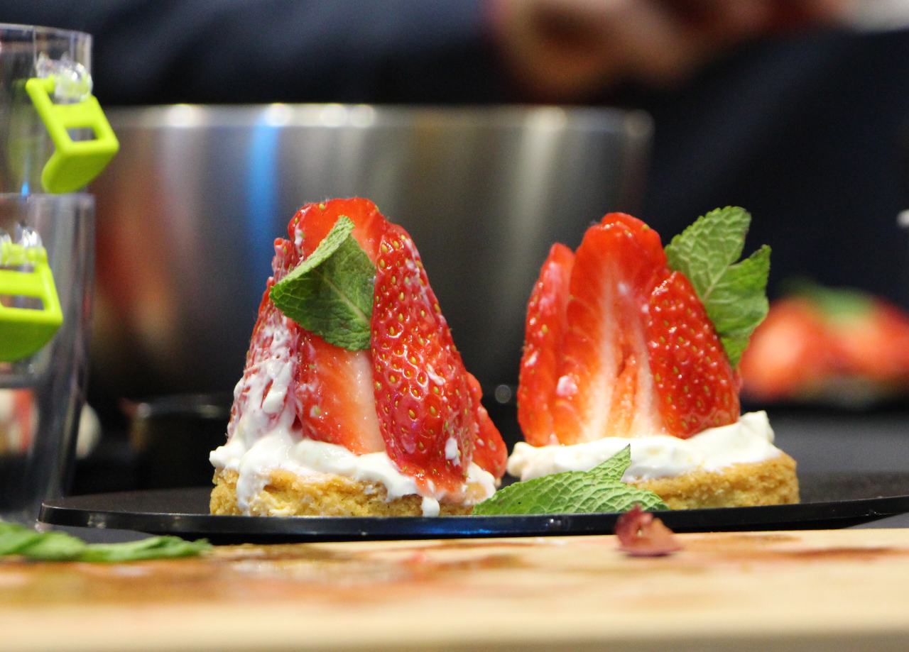 La tartelette aux fraises est tres réussie, bravo les mecs à légumes.