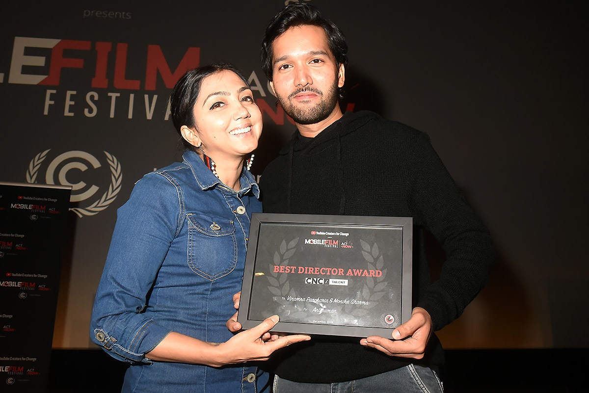 Mobile film 2019 best réalisateurs/entomologistes Monika Sharma And Vinamra Pancharia pour « Antihuman »