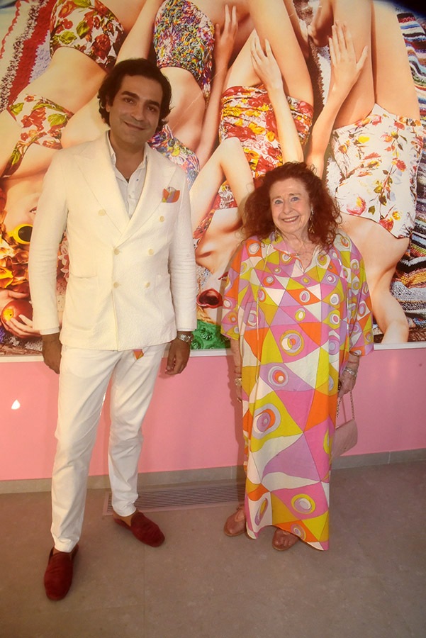 La galeriste Mehdi Lemdjadi et Mme La Comtesse Silikovich Helen Modini SVP!!