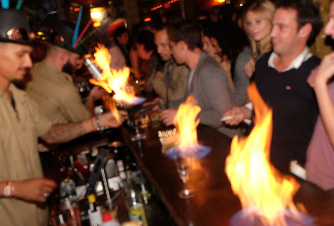 Au bar du Pachamama c' est Fuego