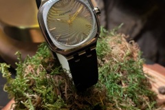 Une montre née au coeur du Jura, fabrication 100% française