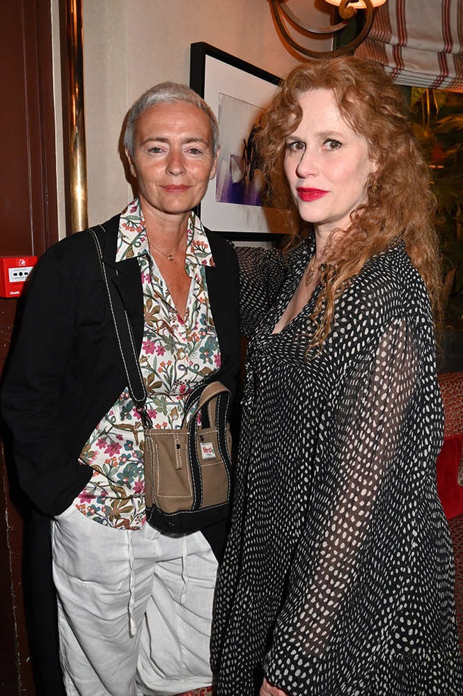 Alexia Stresi, Femme de François Berleand et Florence Darel dicutent Cinoche !