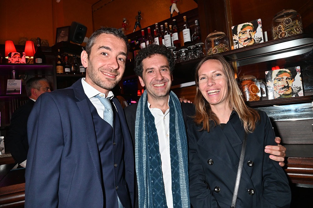 Le big boss de La Closerie et le Flore Alexandre Siljegovic me presnte à ses amis Victor Manderfeld and Alix Manderfeld