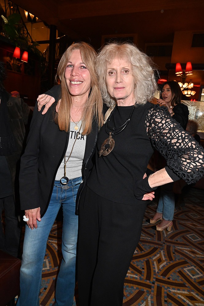 Femmes Fleurs: Florence Belkacem tandemme avec Noelle Chatelet