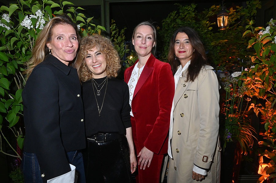 La Boss Carole Chretiennot, et les sheriffs deputies Abnousse Shalmani, Adelaide de Clermont Tonnerre et Vanessa Schneider