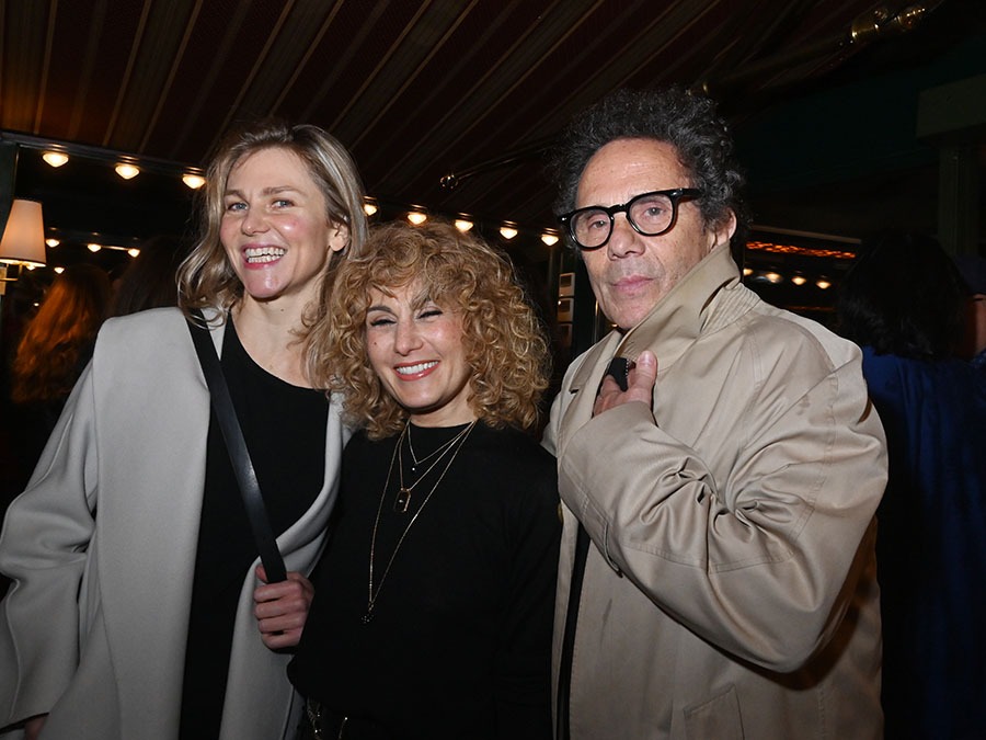 Abnousse Shalmani sandwiche entre la belle restauratrice Marie-Lorna Vaconsin et Gerald Cohen de Baby BBQ Brand !