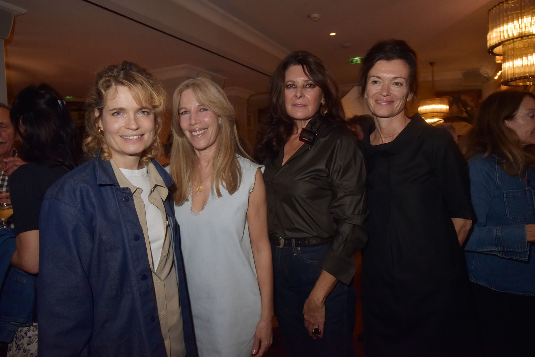 Sarah Bisasini, Florence Belkacem, Valerie Fauchet et Emmanuelle Brame en mode les quatre Graces du Jury Sagan