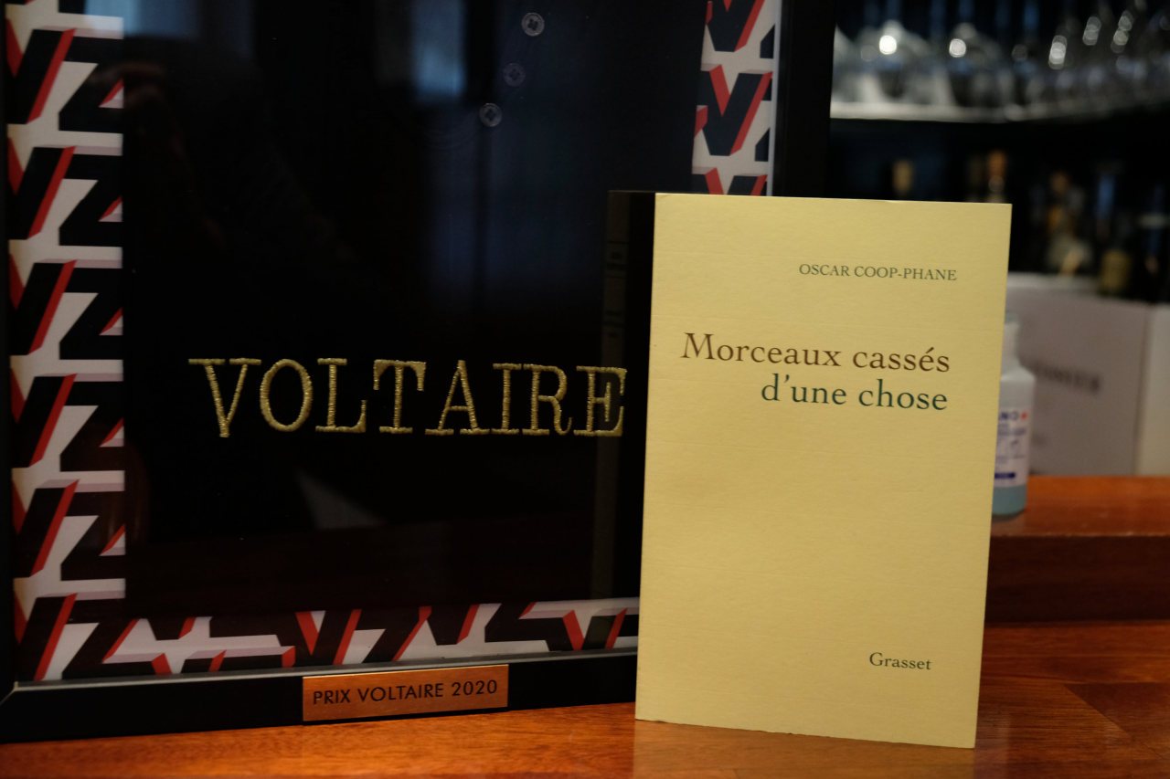 Le prix Voltaire est remis a "Morceaux cassés d'une chose" d Oscar Coop Phane
