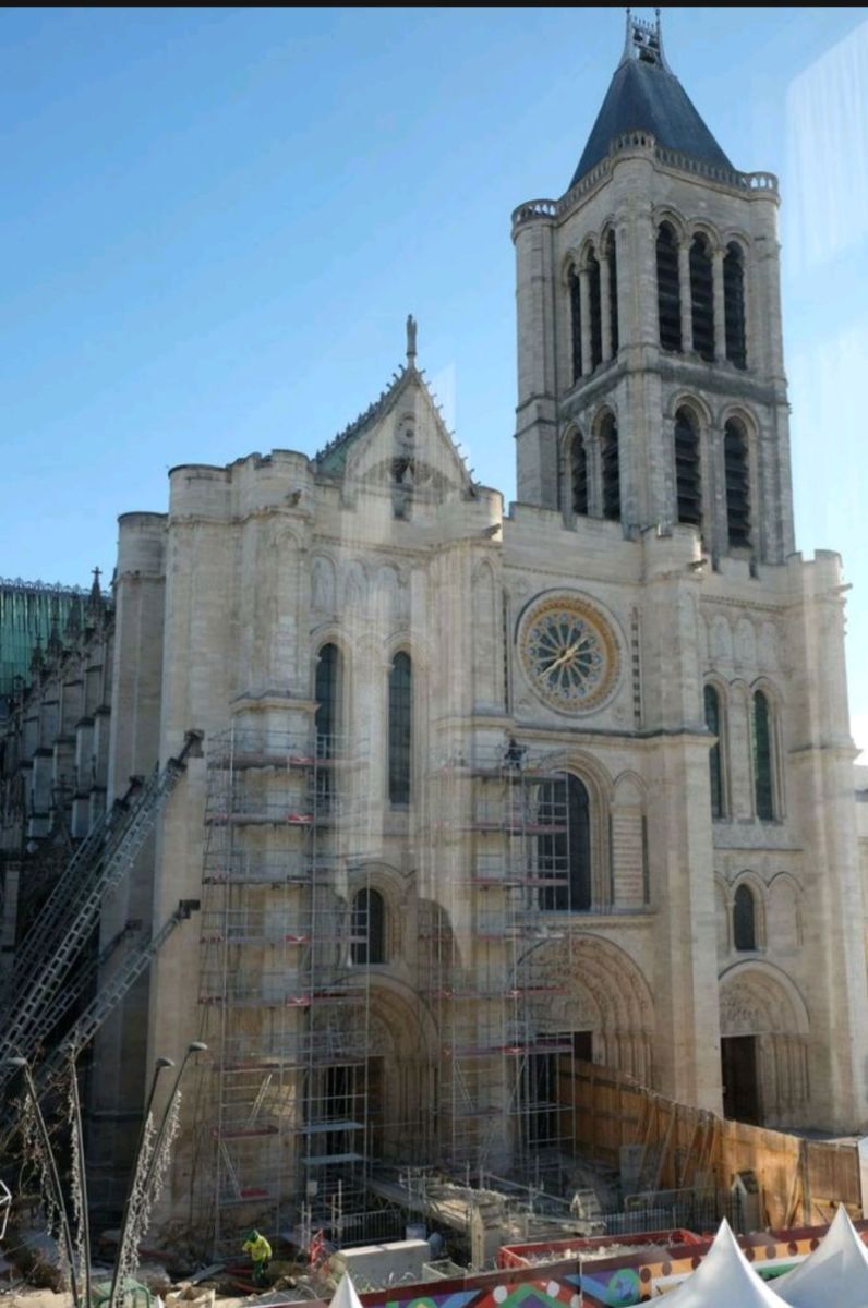 La cathédrale de Saint Denis monument incontournable du departement